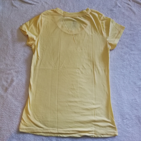 G21 Crew Neck Tee - Picture 3 of 3